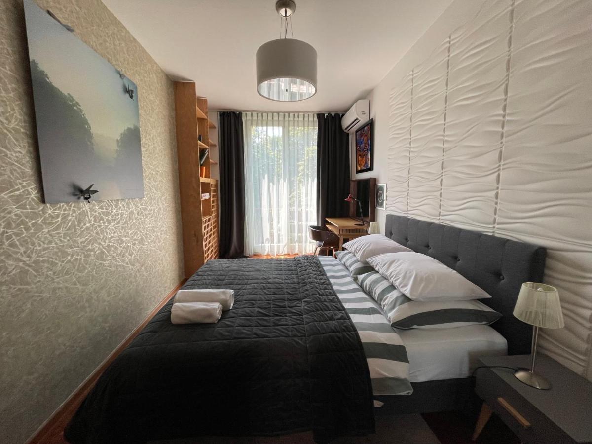 Apartment Koszykowa Latwiec Srodmiescie Poludniowe Warschau